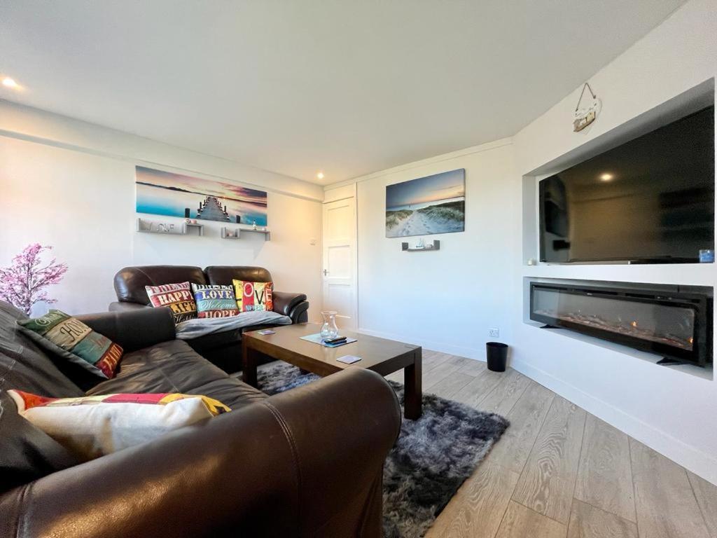 Blakes Beach House Humberston Fitties Екстериор снимка