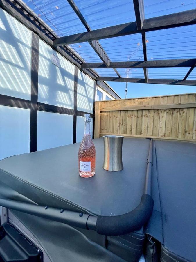 Blakes Beach House Humberston Fitties Екстериор снимка